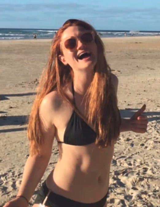 Sadie-Sink-desnuda-+187