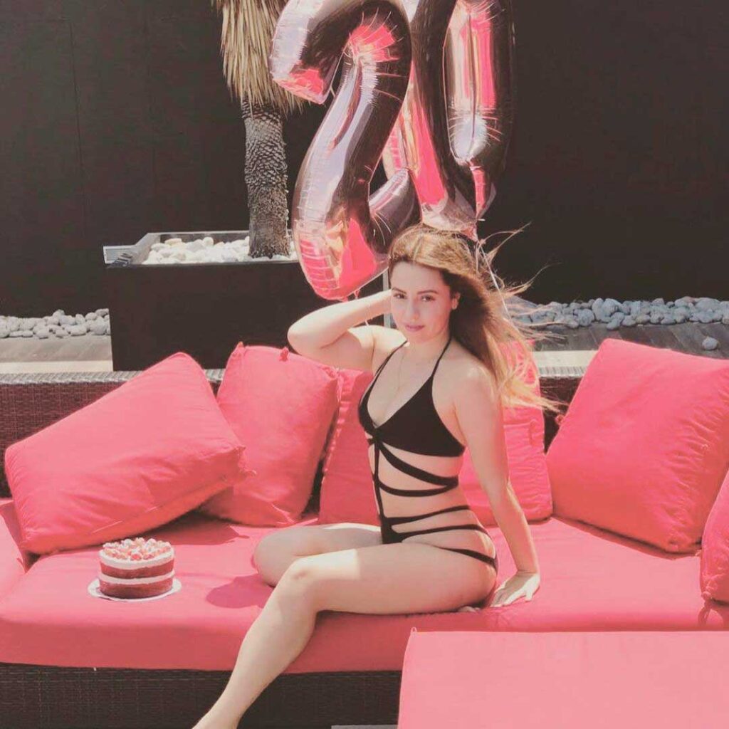 Pack-RenRize-hot-culo-y-tetas15