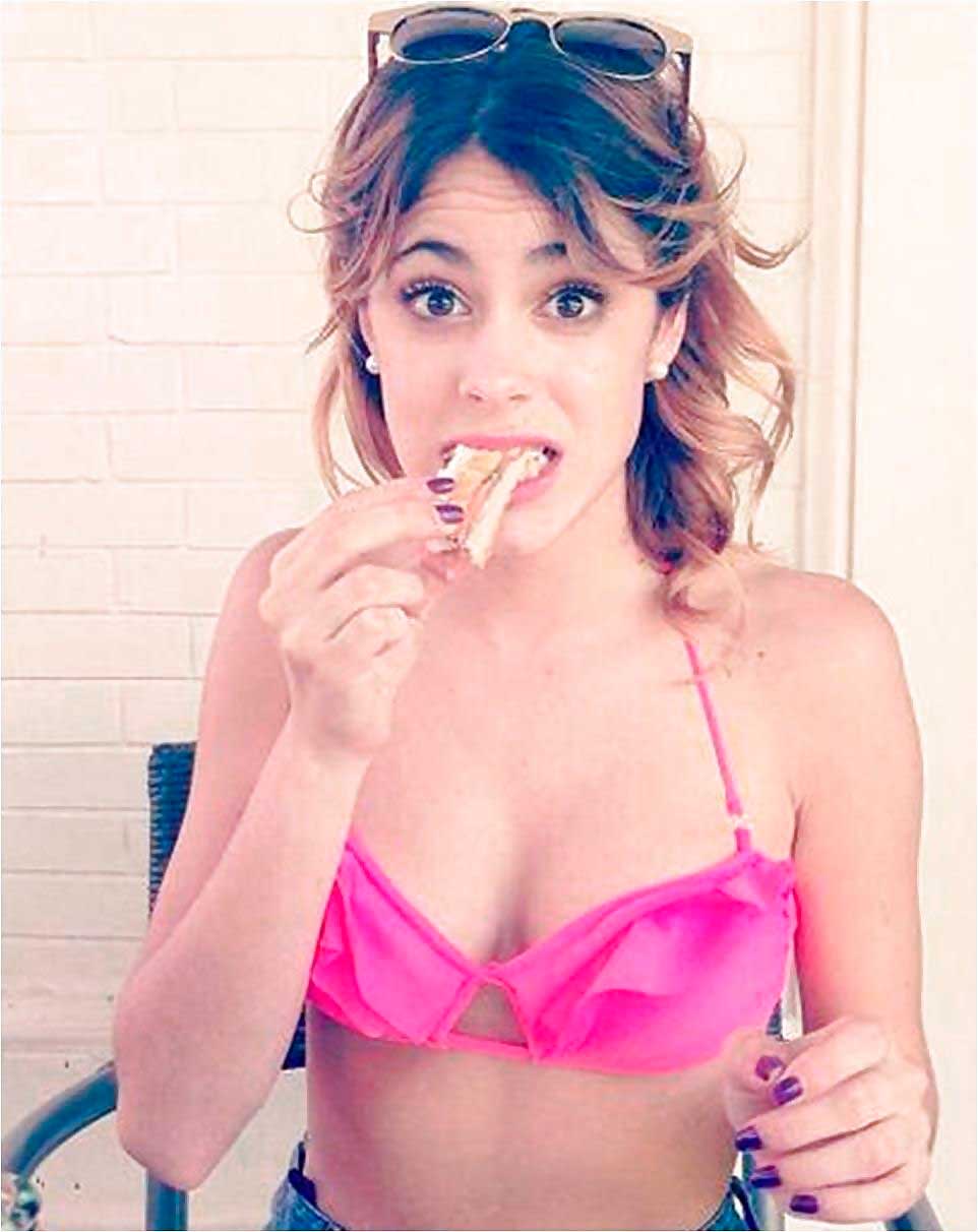 Pack-Tini-Stoessel-OnlyFans-gratis23